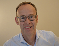 Dr. Thomas Riedelr
